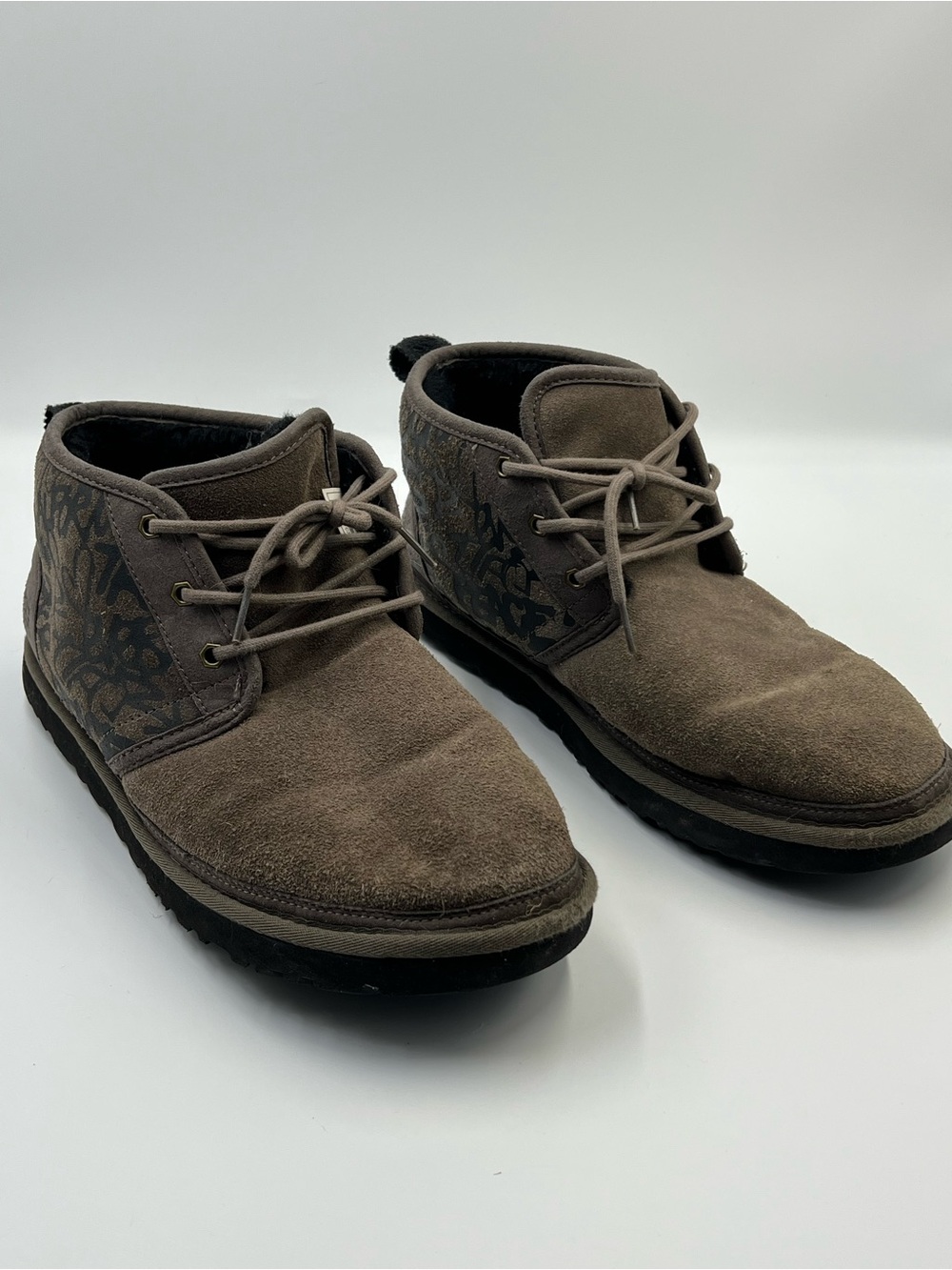 UGG Neumel chukka boots in slate gray with graffiti graphic detail Size 12